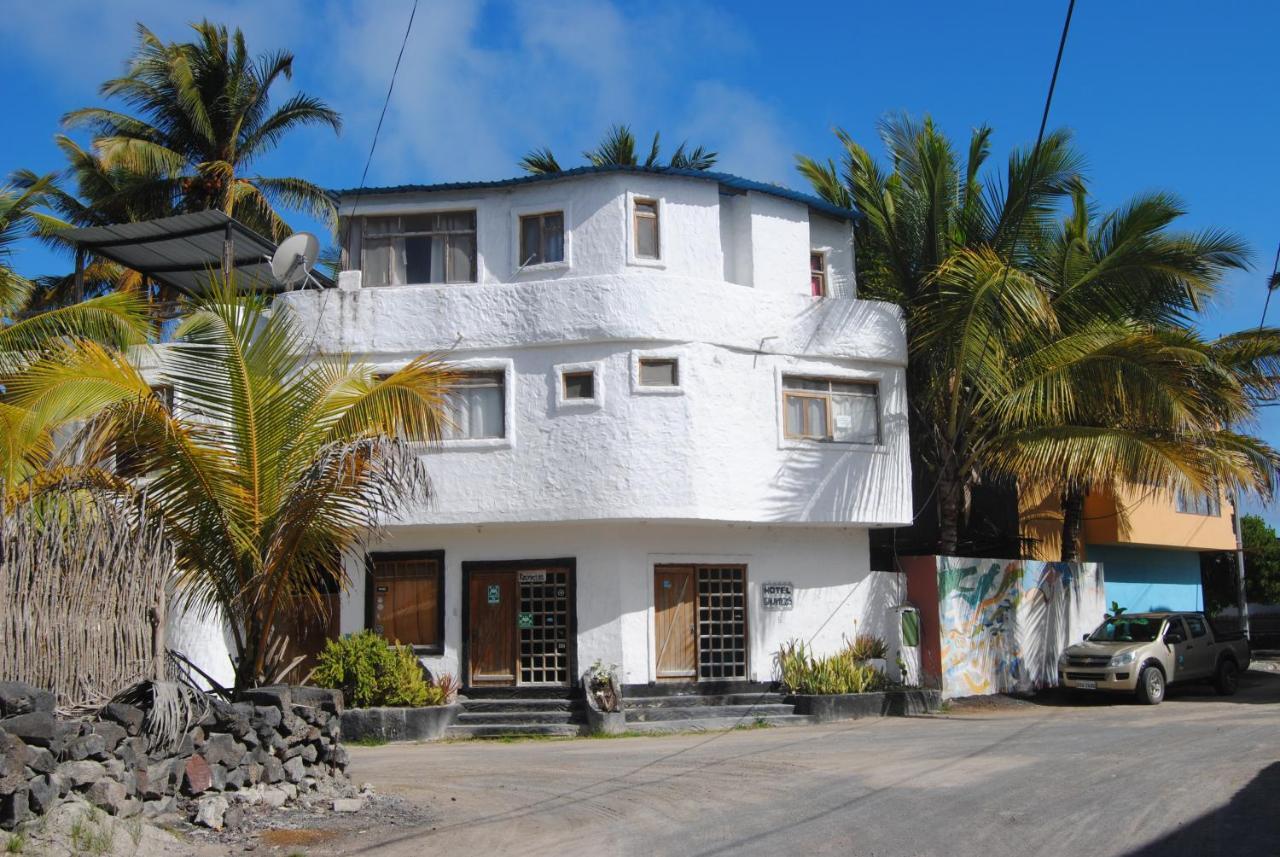 Hostal Galapagos By Bar De Beto Пуэрто-Вильямиль Экстерьер фото